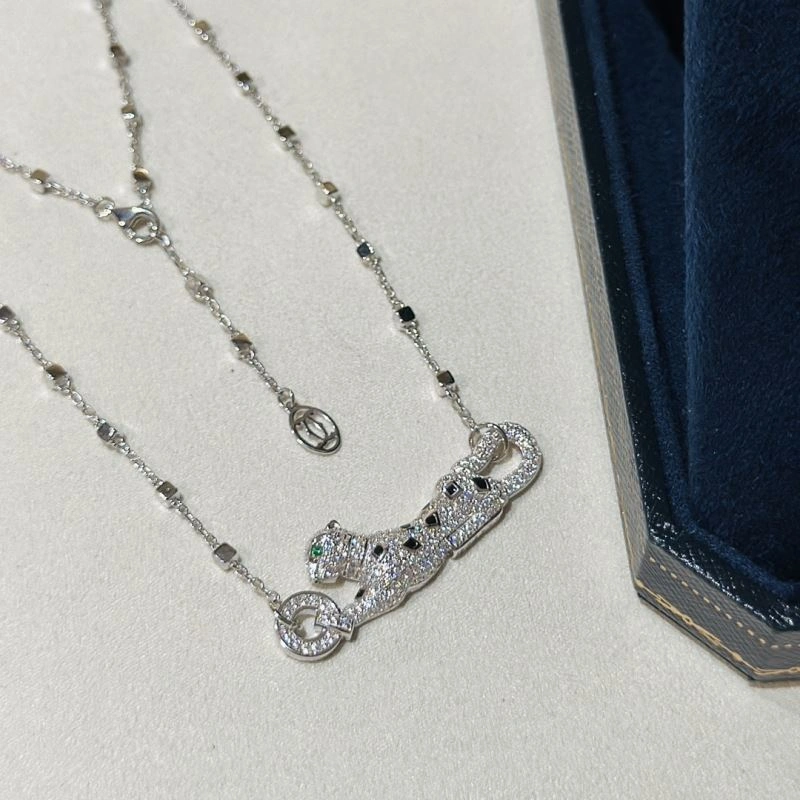 Compact Cartier Necklaces 217705