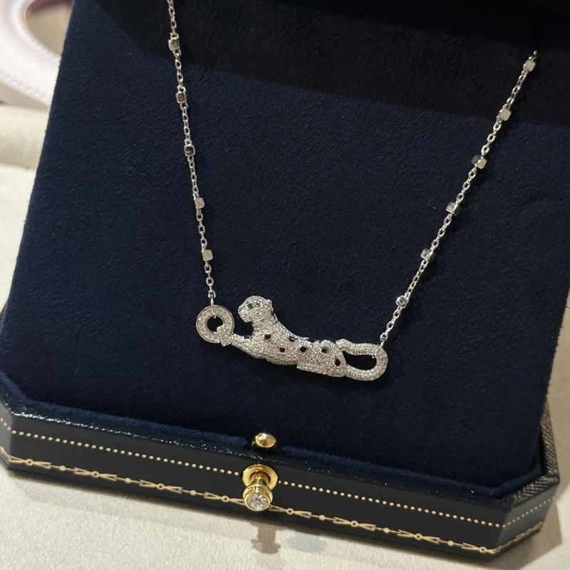 Compact Cartier Necklaces 217705