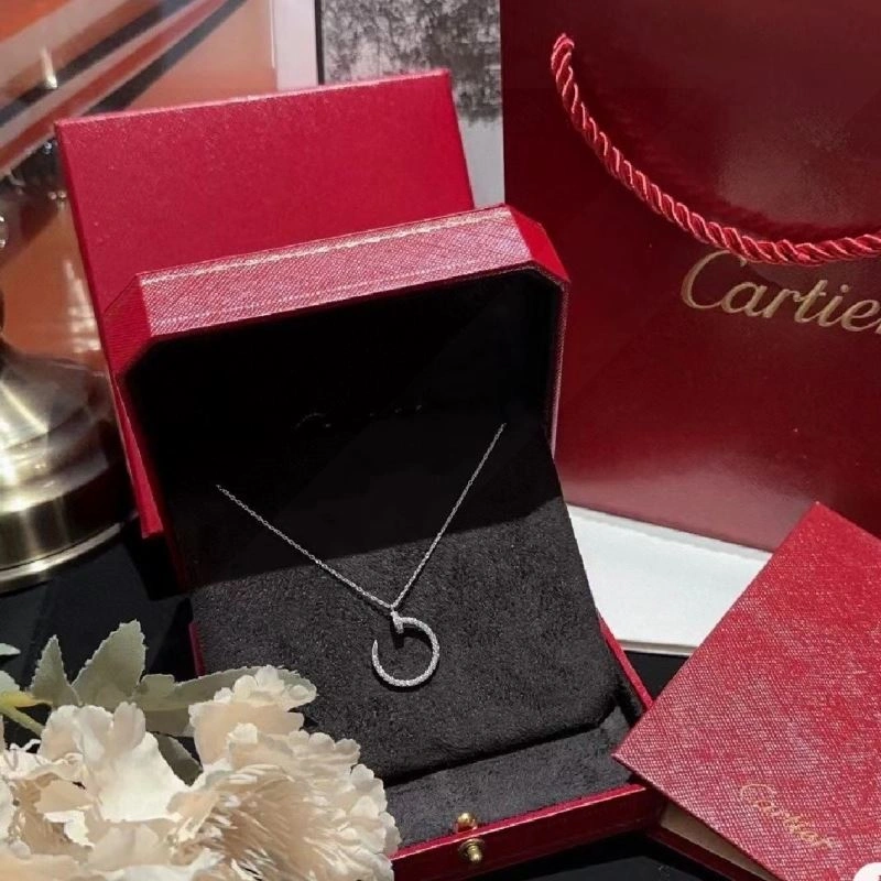 Cartier Necklaces Sporty 217769