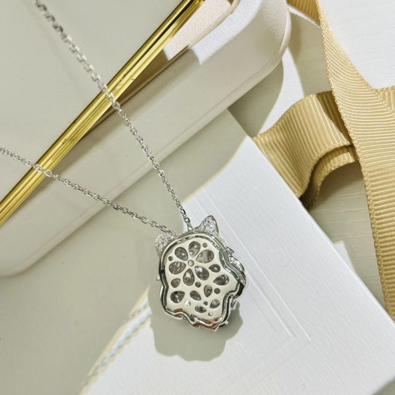 FashionForward Cartier Necklaces 217702