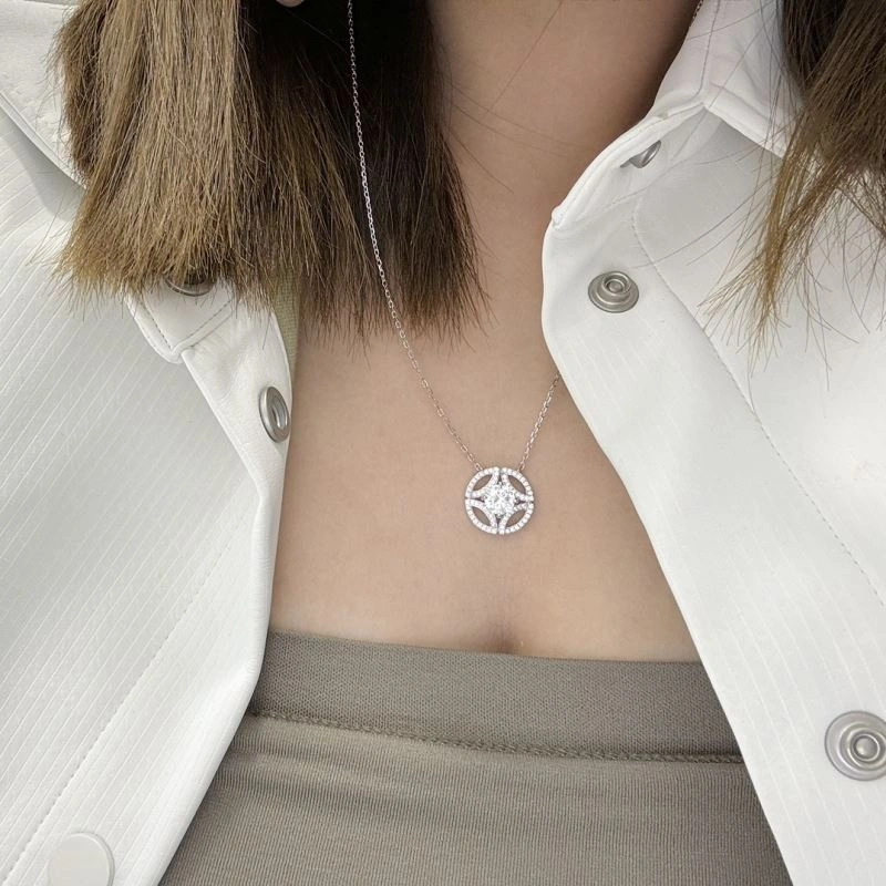Original Cartier Necklaces 217672
