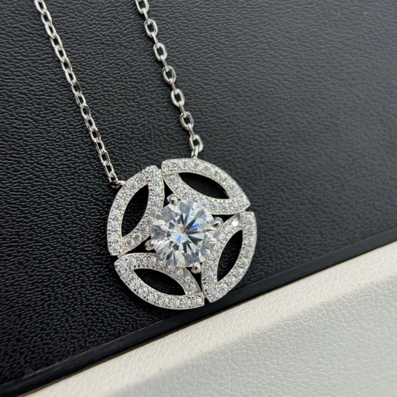 Original Cartier Necklaces 217672