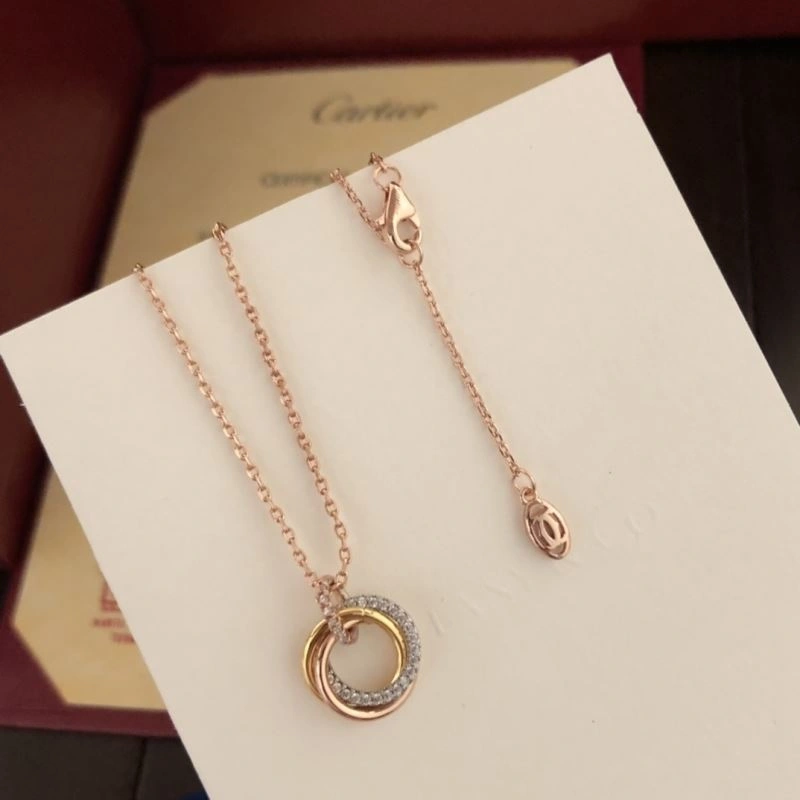 Trendsetting Cartier Necklaces 217757