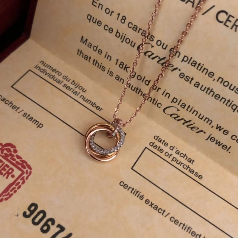 Trendsetting Cartier Necklaces 217757