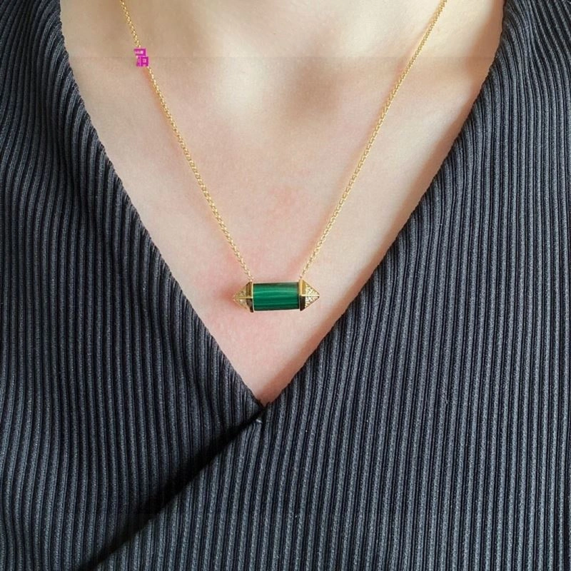 Cartier Necklaces Fashionable 217751