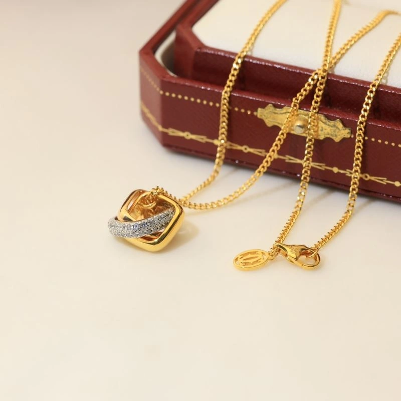 Functional Cartier Necklaces 217744