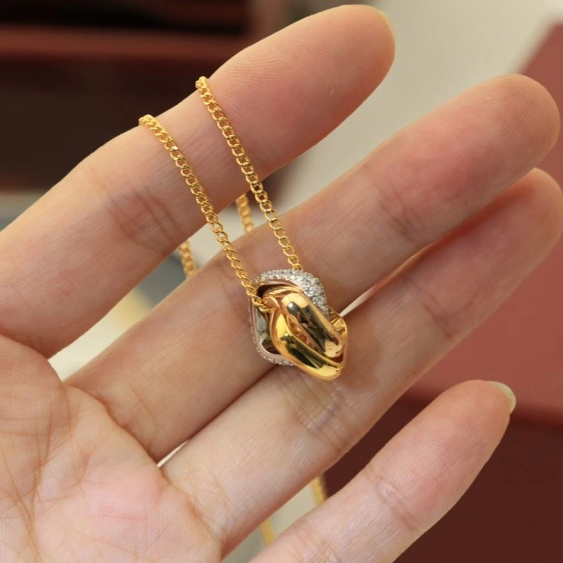 Functional Cartier Necklaces 217744