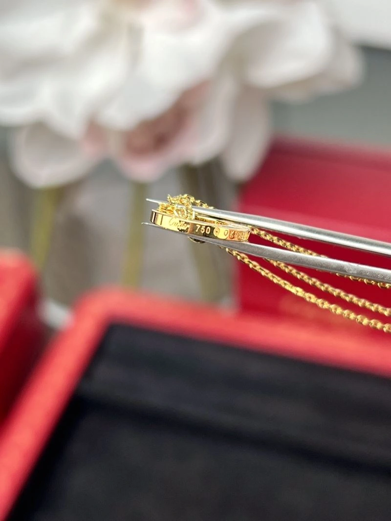 Cozy Cartier Necklaces 217637