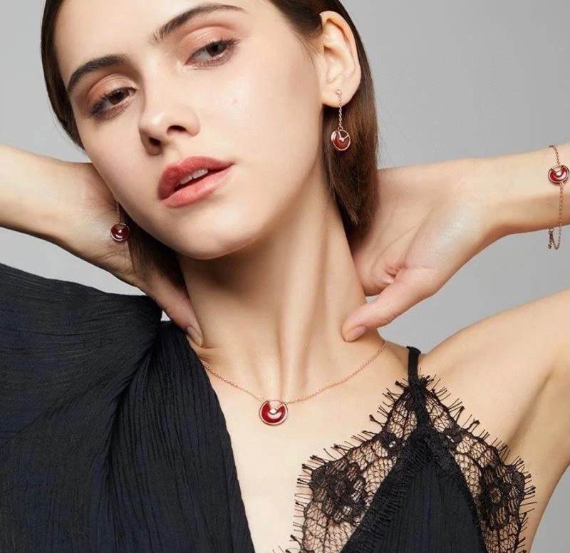 Breathable Cartier Necklaces 217537