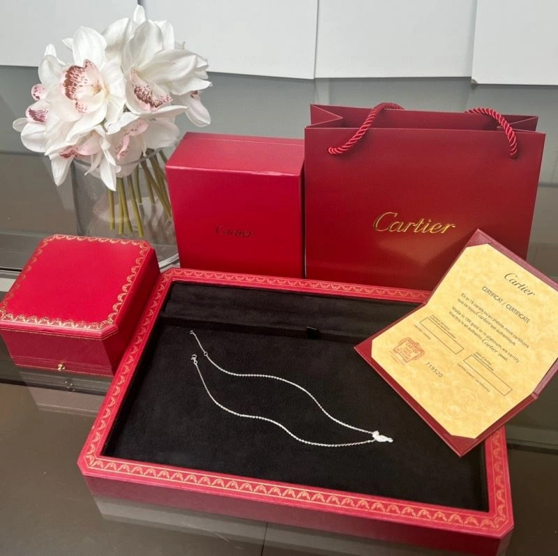WellDesigned Cartier Necklaces 217480