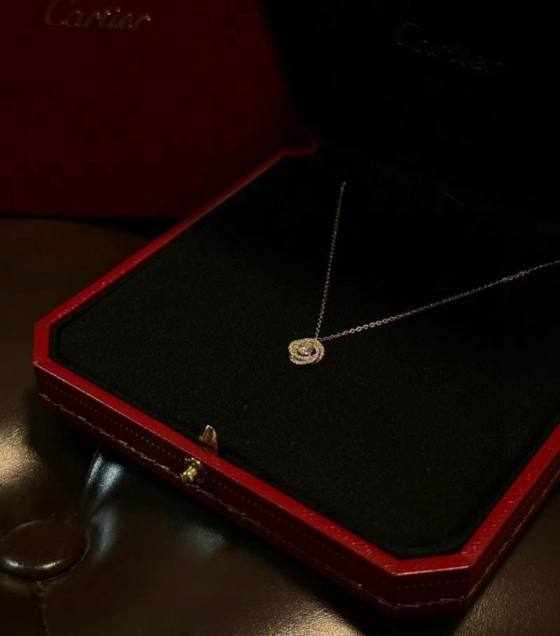 Cartier Necklaces OnTrend 217413