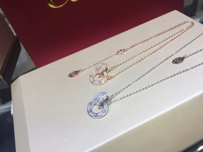 Cartier Necklaces Unisex 217415