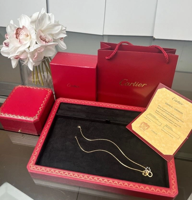 Tailored Cartier Necklaces 217406