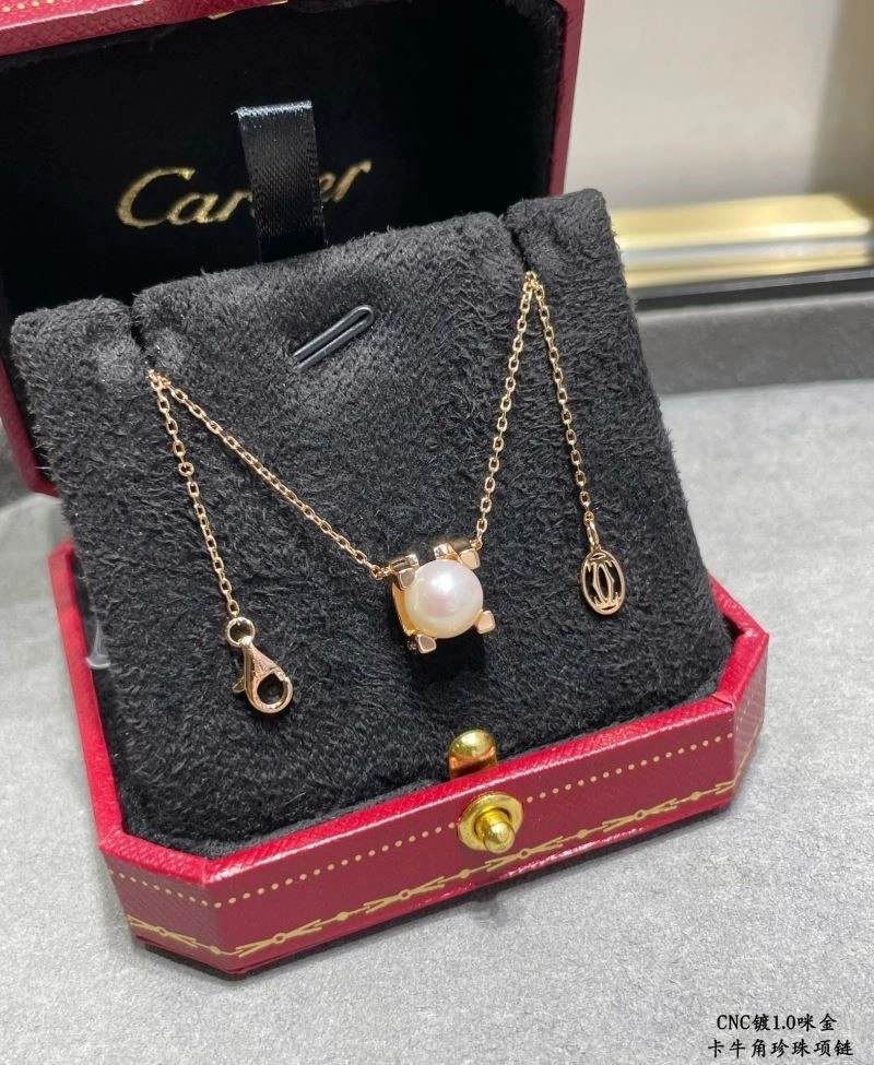 Breathable Cartier Necklaces 217290