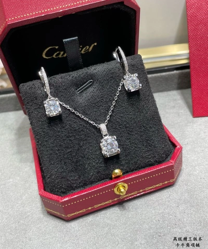 Cartier Necklaces GoodFit 217280
