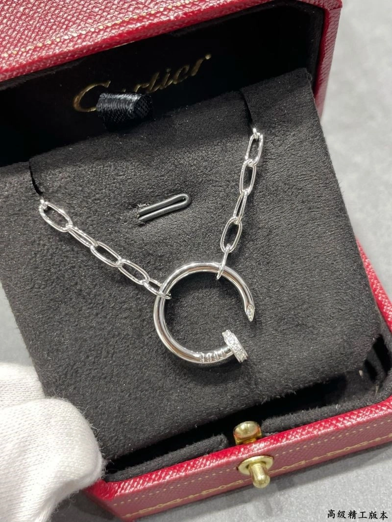 Unisex Cartier Necklaces 217278