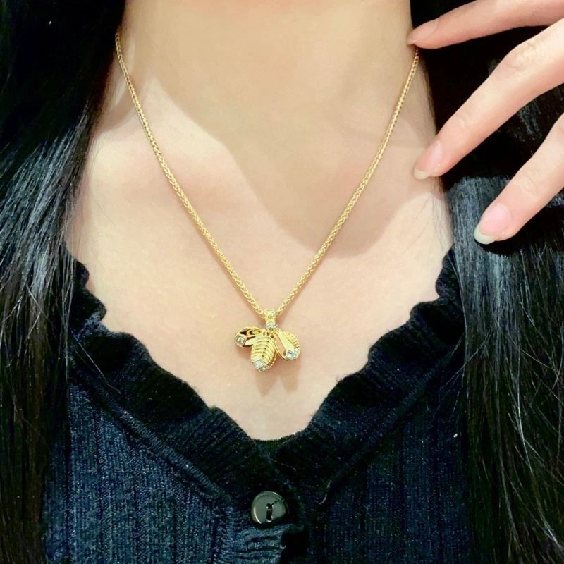 Cartier Necklaces Breathable 217281