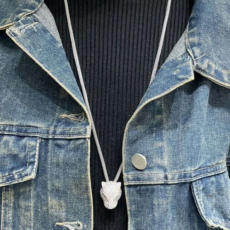 Seasonal Cartier Necklaces 217277