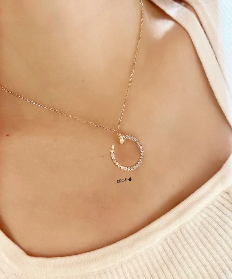 Cartier Necklaces Comfortable 217260