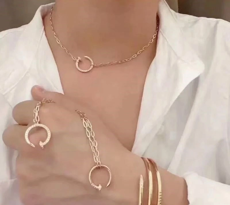 Cartier Necklaces Fashionable 217258