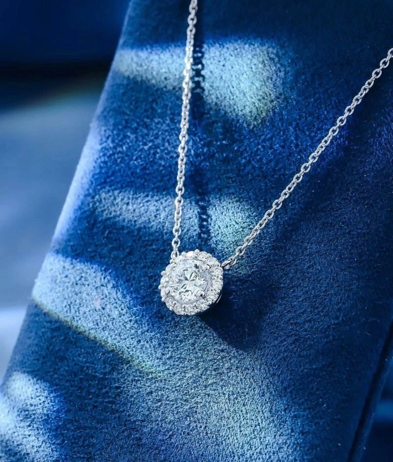 Cartier Necklaces Stretchable 217257