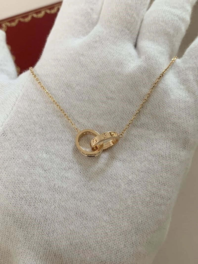 Cartier Necklaces Sleek 217259
