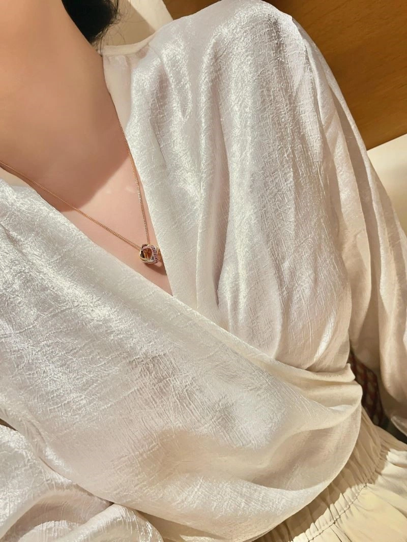 Cartier Necklaces Modern 217250