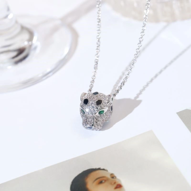 SmoothTexture Cartier Necklaces 217154
