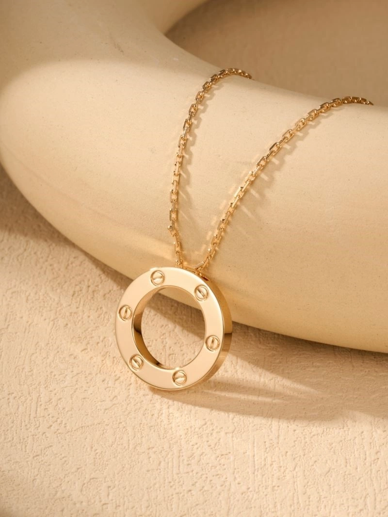 Neat Cartier Necklaces 217100