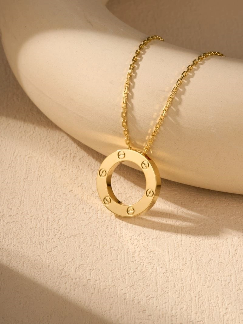 Neat Cartier Necklaces 217100