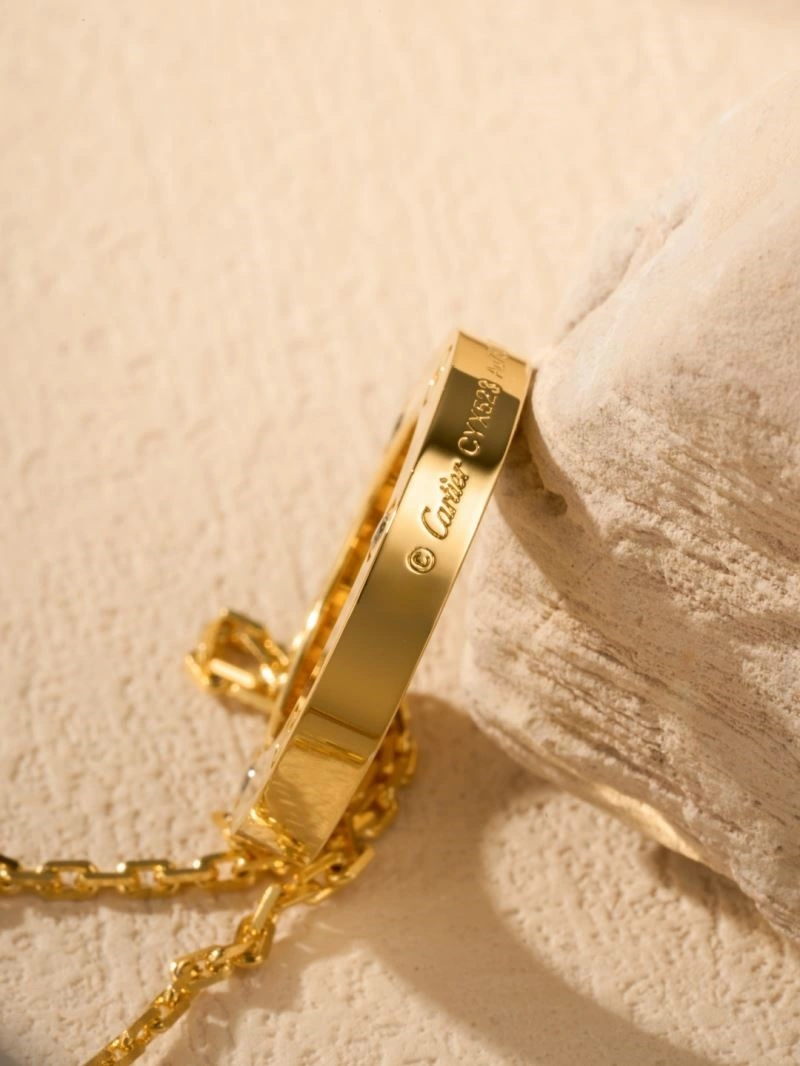 Tailored Cartier Necklaces 217095