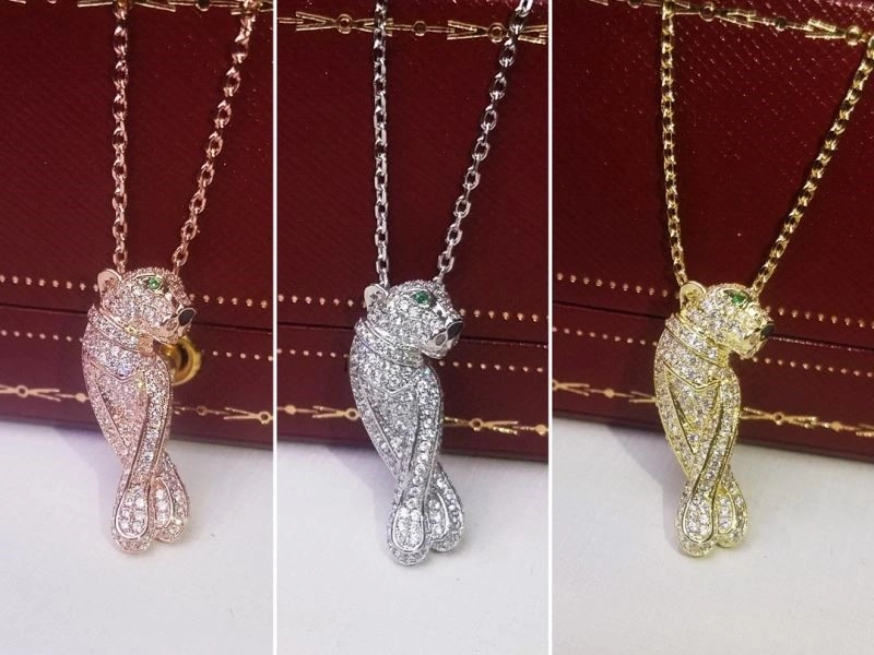 Cartier Necklaces Compact 217063