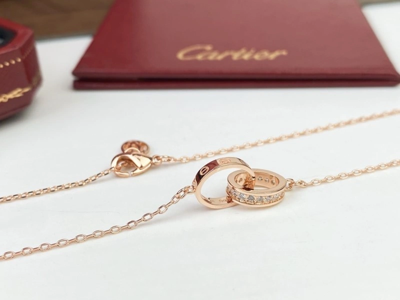 Youthful Cartier Necklaces 216983