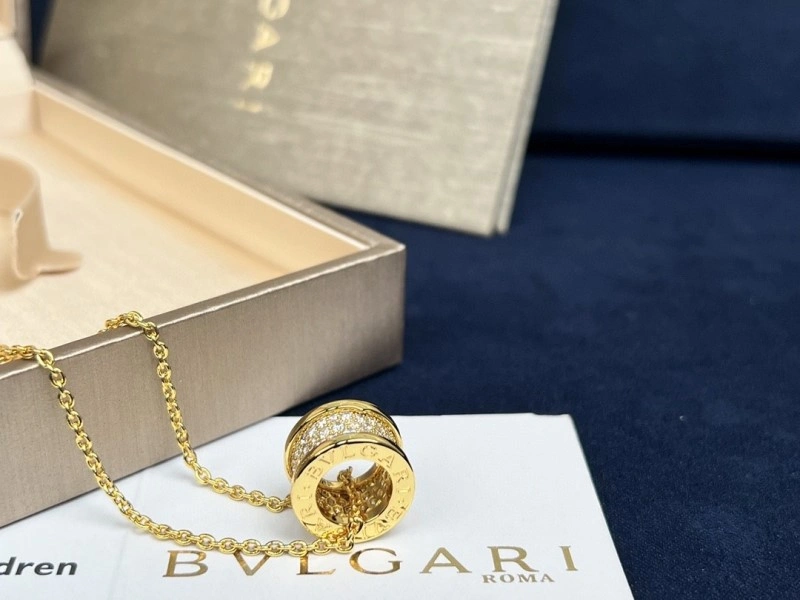 Cartier Necklaces Sophisticated 216974