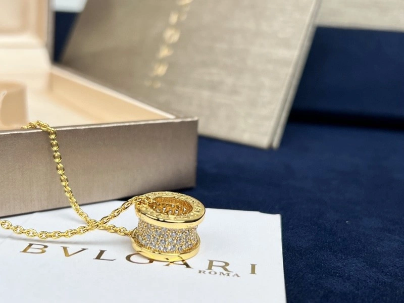 Cartier Necklaces Sophisticated 216974