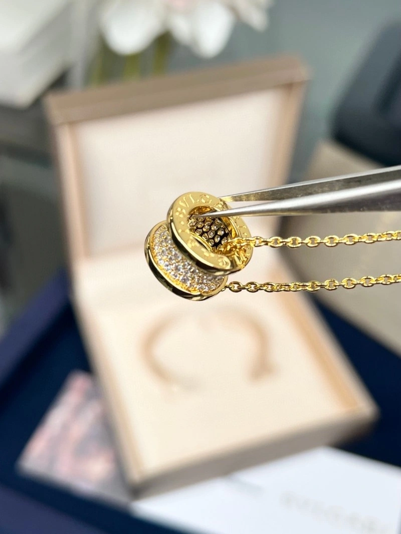 Cartier Necklaces Sophisticated 216974