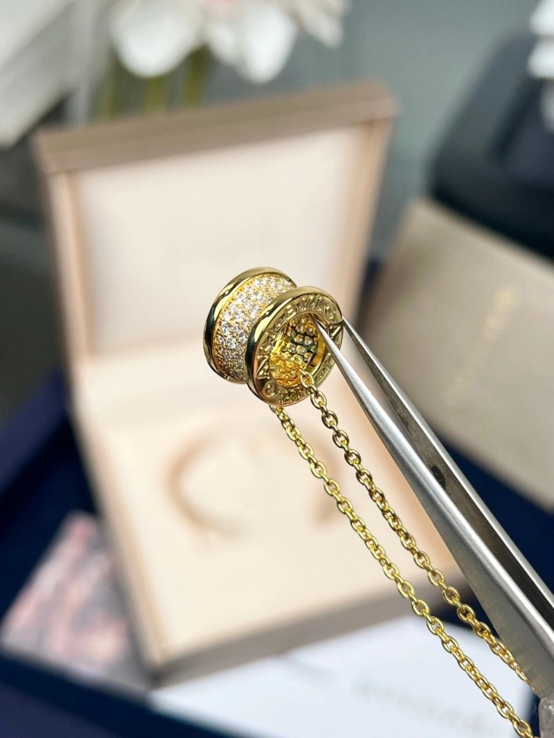 Cartier Necklaces Sophisticated 216974
