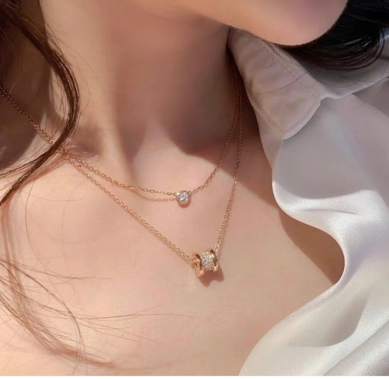 Cartier Necklaces Bold 216966