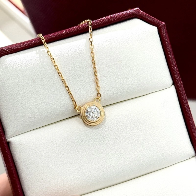 Cartier Necklaces Bold 216966