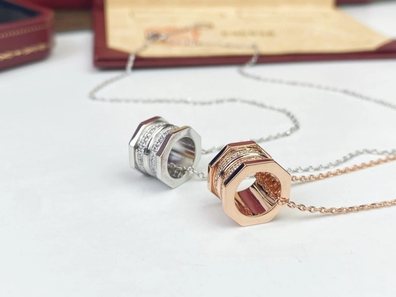 Cartier Necklaces UrbanChic 216971
