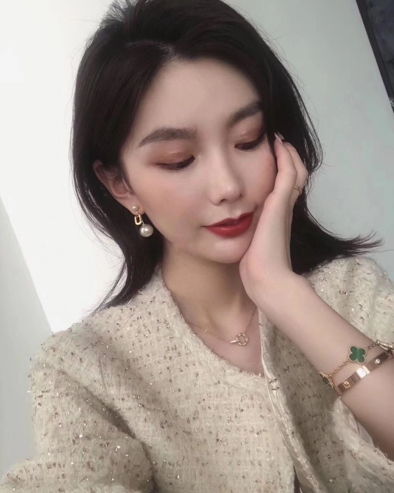 Soft Cartier Necklaces 216994