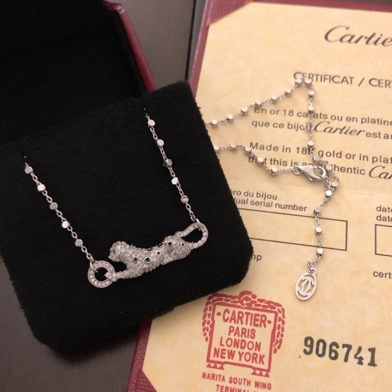 Cartier Necklaces Classic 216952