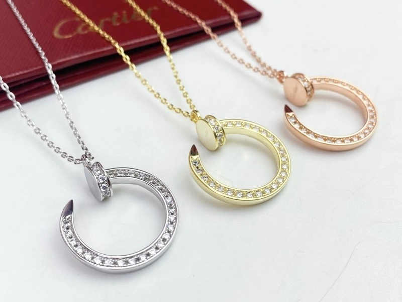 Sleek Cartier Necklaces 216977