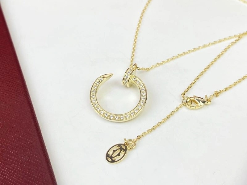 Sleek Cartier Necklaces 216977
