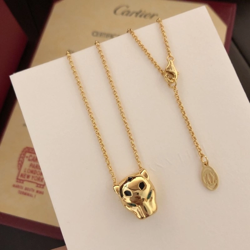 Cartier Necklaces Sleek 216933
