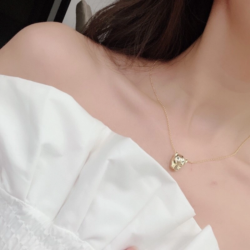 Cartier Necklaces Sleek 216933