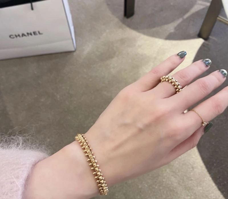 Sustainable Cartier Rings 217737