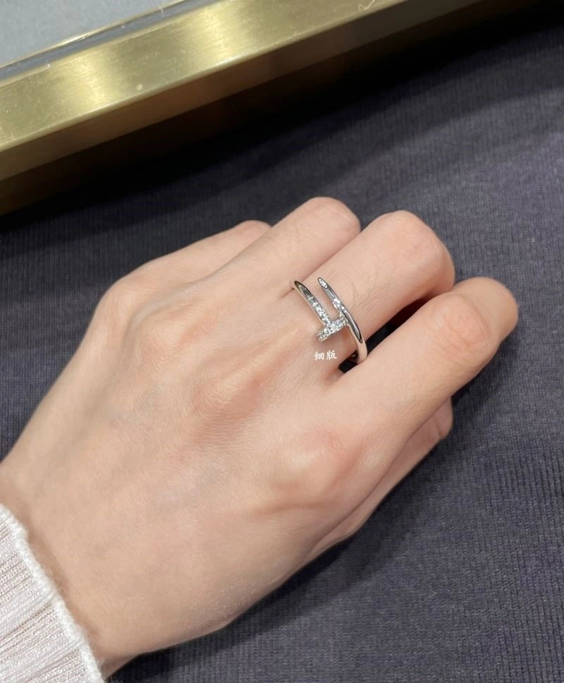Snug Cartier Rings 217225