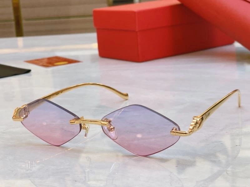 Cartier Sunglasses Durable 277482