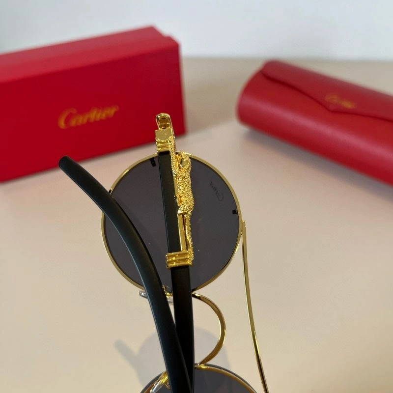 Cartier Sunglasses Fashionable 277452